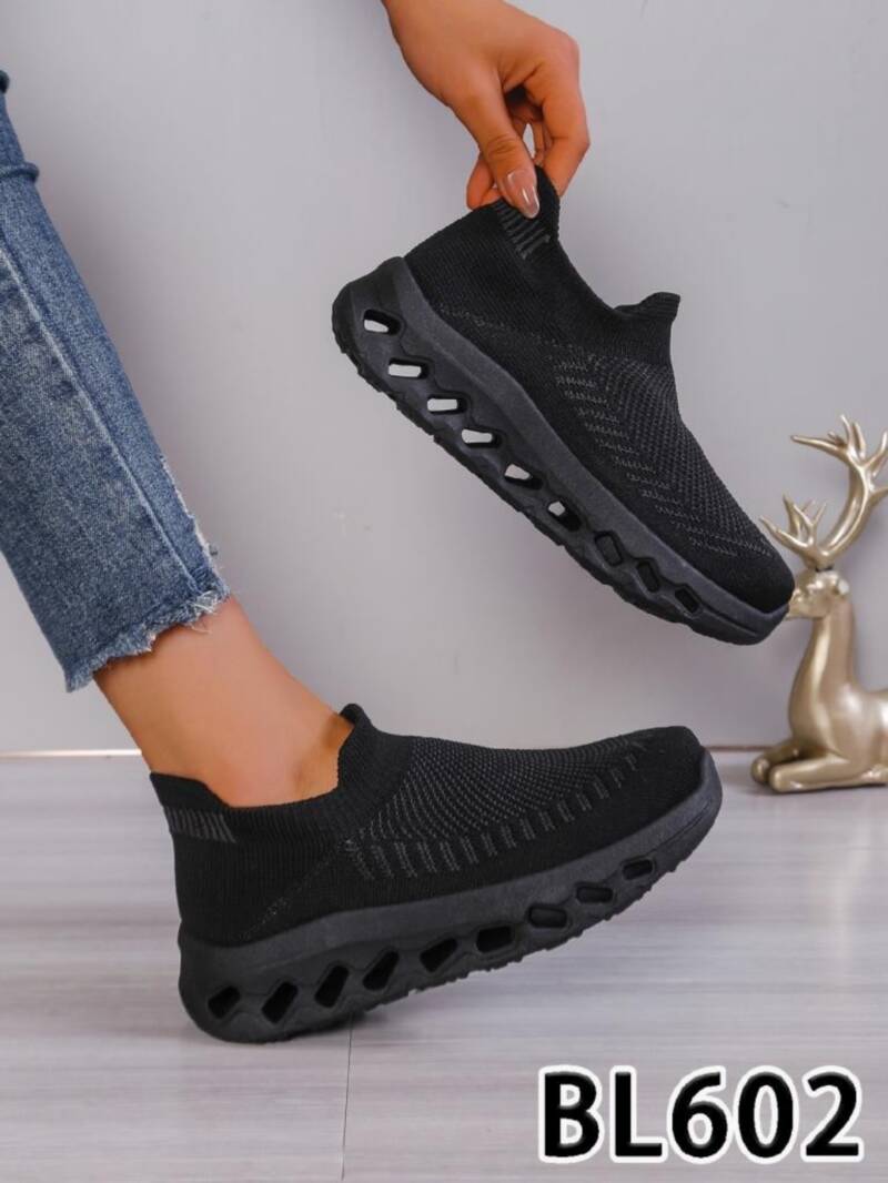 Buty sportowe damskie Roz 36-41 / 12 par